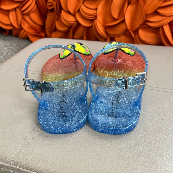 ❣️🆕 BETSEY JOHNSON Tabby Butterfly Flat Jelly Sandals❣️ - Picture 7 of 11
